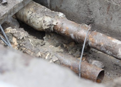 В Воронеже на теплотрассе ночью сгорел бомж