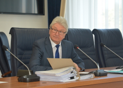 Как депутаты не нашли второго Почётного гражданина Воронежа