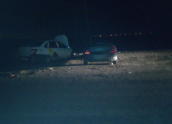 Водитель такси пострадал в лобовом ДТП в Воронеже 