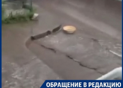 Дождевые реки с грязью и мусором затопили жителей Воронежа