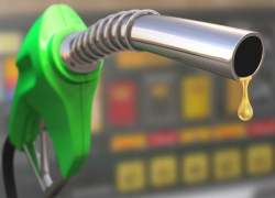 На 10% выросли цены на бензин за год в Воронеже 