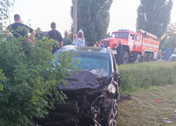 Вечернее ДТП закончилось госпитализацией двух мужчин в Воронежской области