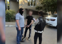 17-летнего подростка в Воронежской области отправили под стражу по делу о наркотиках