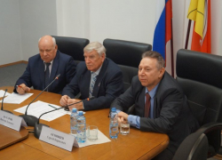 Во что в Воронеже превратились заседания Общественного совета по освоению никелевых месторождений