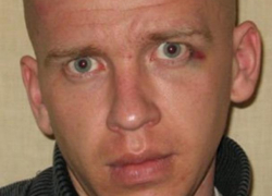 Полиция разыскивает воронежца, ранившего ножом мужчину 9 лет назад