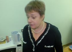 Сбежать за 40 секунд! И.о. руководителя воронежской госжилинспекции Ирина Разгоняева исчезла при виде Олега Пахолкова