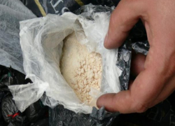 В Воронеже у юных закладчиков нашли полкилограмма героина