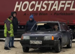 Что будет, если влететь в буксировочный трос, проверили на Lada в Воронеже