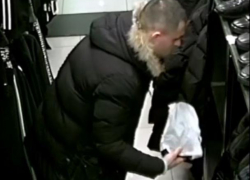 Ловкая кража обуви в модном магазине попала на видео в Воронеже