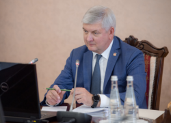 Гусев резко увеличил расходы на пиар министров и воронежского Губернатора