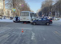 Автобус №10 насмерть сбил пешехода в центре Воронежа