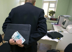 Чиновник воронежского ДИЗО сознался в новых эпизодах по статье «взятка»