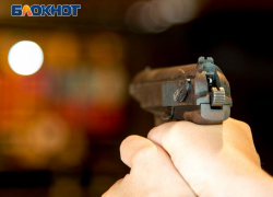 Расстрелявший сослуживцев солдат сбежал с пистолетом в Воронеже