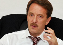 Губернатор Гордеев хочет проводить выборы мэра Воронежа в два тура: боится технологий депутата Зенищева?