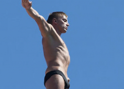 Воронежский клифф-дайвер Артем Сильченко неудачно выступил во французском Ла-Рошеле