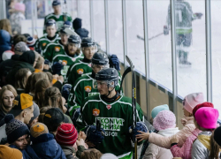 Воронежским хоккеистам подарят 15-килограммовую «золотую шайбу» из премиального сыра