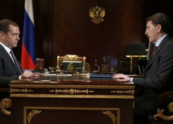 Губернатор Воронежской области поговорил с премьером Дмитрием Медведевым о сельской воде