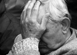 10 лет тюрьмы за ограбление пенсионера получил 22-летний житель Лисок
