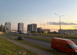 Дорога в темноте: жители Воронежа два месяца ждут включения уличного света
