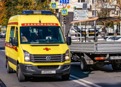 Полиция ищет человека, сбившего пожилую женщину на пешеходнике в Воронеже