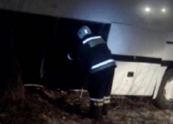 Рейсовый автобус вылетел в кювет на трассе под Воронежем 