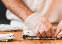 Суши-бар в центре Воронежа могут закрыть из-за антисанитарии