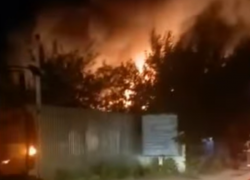 Опубликованы страшные кадры мощного пожара в Воронеже 