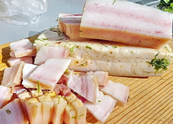 На Левом берегу Воронежа незаконно торговали медом и салом