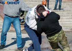 Трагедией закончилась потасовка друзей на одной из улиц воронежского райцентра