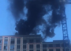 Стала известна причина черного дыма на стройке многоэтажки в Воронеже 