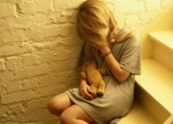 29-летний воронежец на протяжении нескольких лет насиловал падчерицу