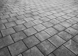 В Воронеже поймали преступника, разбившего мужчине голову 