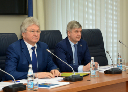 Воронежская КСП в гордуме: «В МУПах выявленные нарушения не носят криминального характера»