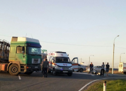 Под Воронежем погиб мотоциклист, когда на высокой скорости врезался в фуру