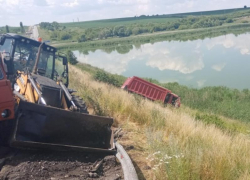 Пять человек пострадало в ДТП с участием КамАЗа и Volvo под Воронежем