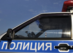 В Воронеже после пьянки в кафе уголовник избил и ограбил своего приятеля