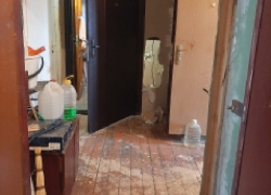 16 ударов ножом и 2 вилкой: воронежец насмерть забил соседа матери в коммуналке