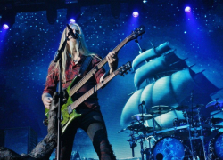 Легенды рока Nightwish  в Воронеже показали поклонникам сказочный мир волшебной музыки