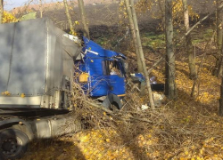 Опубликованы снимки последствий смертельной аварии с трактором под Воронежем