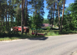 Водитель погиб в перевернутом авто в Воренже 