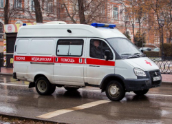 В цепочке столкновений из трех аварий пострадала 5-летняя девочка в Воронеже