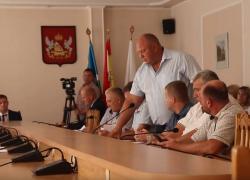 Россошанский депутат оскорбился на провокацию районки РИА «Воронеж»