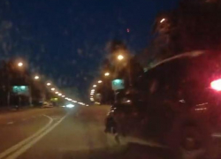 Момент ДТП с пьяным водителем внедорожника попал на видео в Воронеже