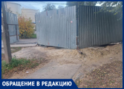 Русская рулетка по-воронежски: пешеходы рискуют жизнями из-за «долгостроя» на левом берегу 