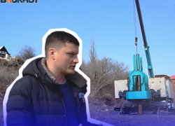 На набережной в Воронеже строят новый ЖК: о чем беспокоятся люди и что отвечает застройщик