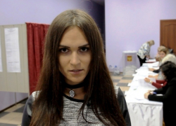 В Лисках наблюдателей, зафиксировавших нарушения, ставят на колени