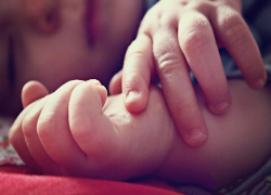 Под Воронежем 1,5-месячный младенец умер из-за слишком горячей смеси