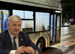 Водителей автобусов будут увольнять за неподобающее поведение в Воронеже 