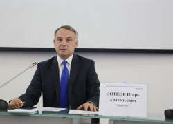 «Теневой губернатор»  празднует день рождения в Воронежской области