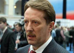 Алексей Гордеев пообещал «кадровое решение» в отношении попавшего под уголовное дело префекта